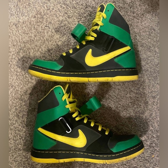 Do I need to pick out your pants for ya too?? Oregon Super High Dunks/Jersey - Picture 9 of 10